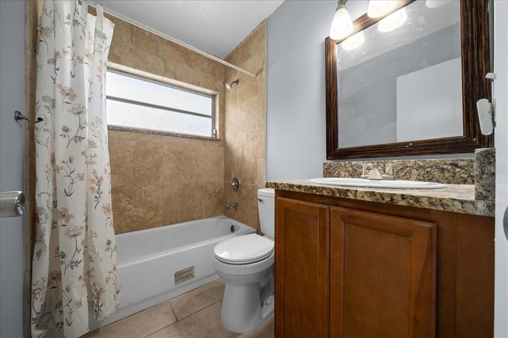 For Sale: $209,900 (3 beds, 1 baths, 1012 Square Feet)