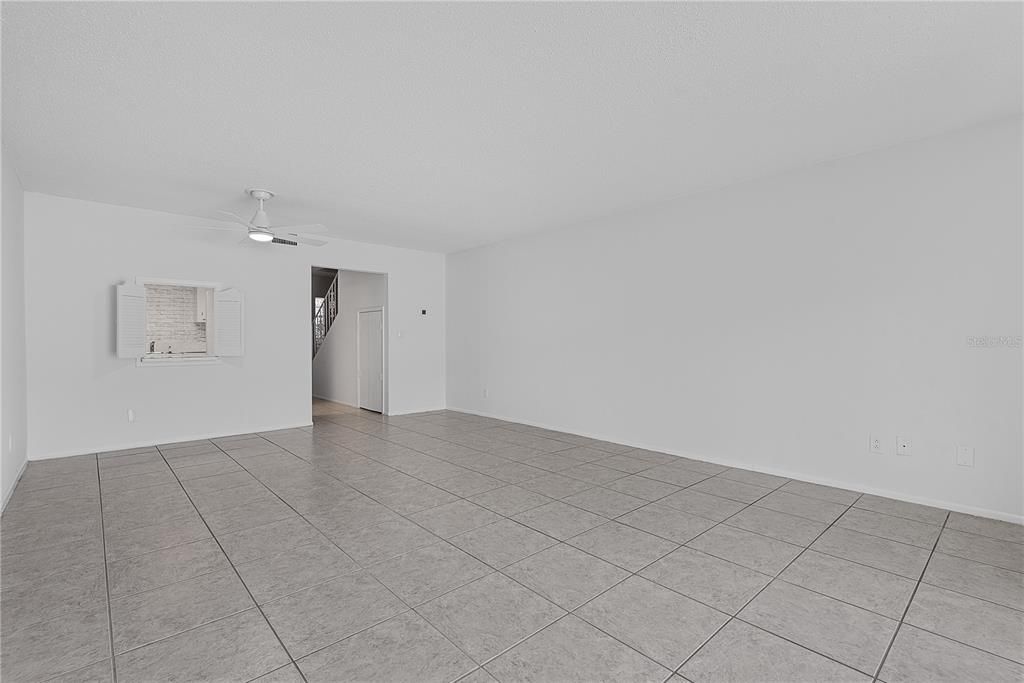 For Sale: $229,900 (2 beds, 2 baths, 1184 Square Feet)