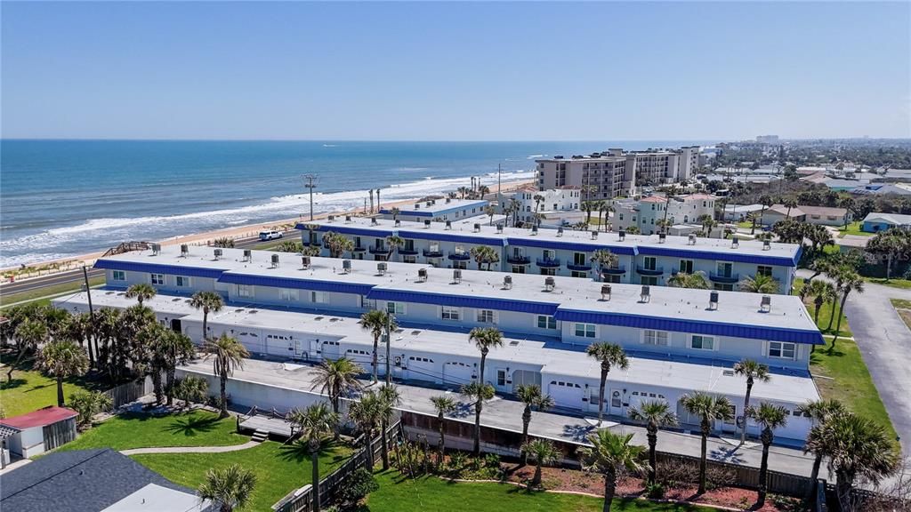 For Sale: $229,900 (2 beds, 2 baths, 1184 Square Feet)