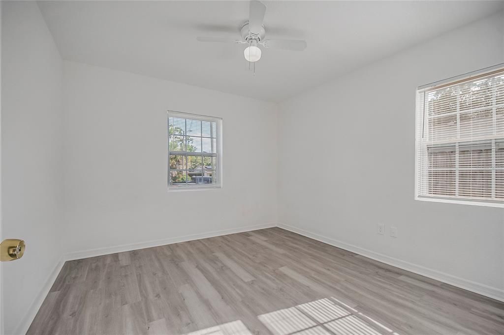 В аренду: $1,800 (3 спален, 2 ванн, 1174 Квадратных фут)