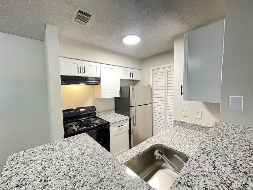 В аренду: $1,295 (1 спален, 1 ванн, 540 Квадратных фут)