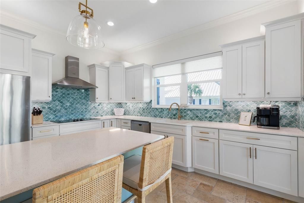 For Sale: $1,949,000 (6 beds, 5 baths, 3858 Square Feet)