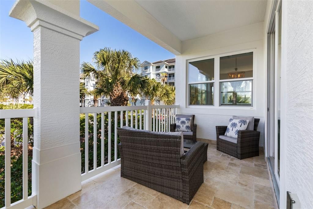 For Sale: $1,949,000 (6 beds, 5 baths, 3858 Square Feet)