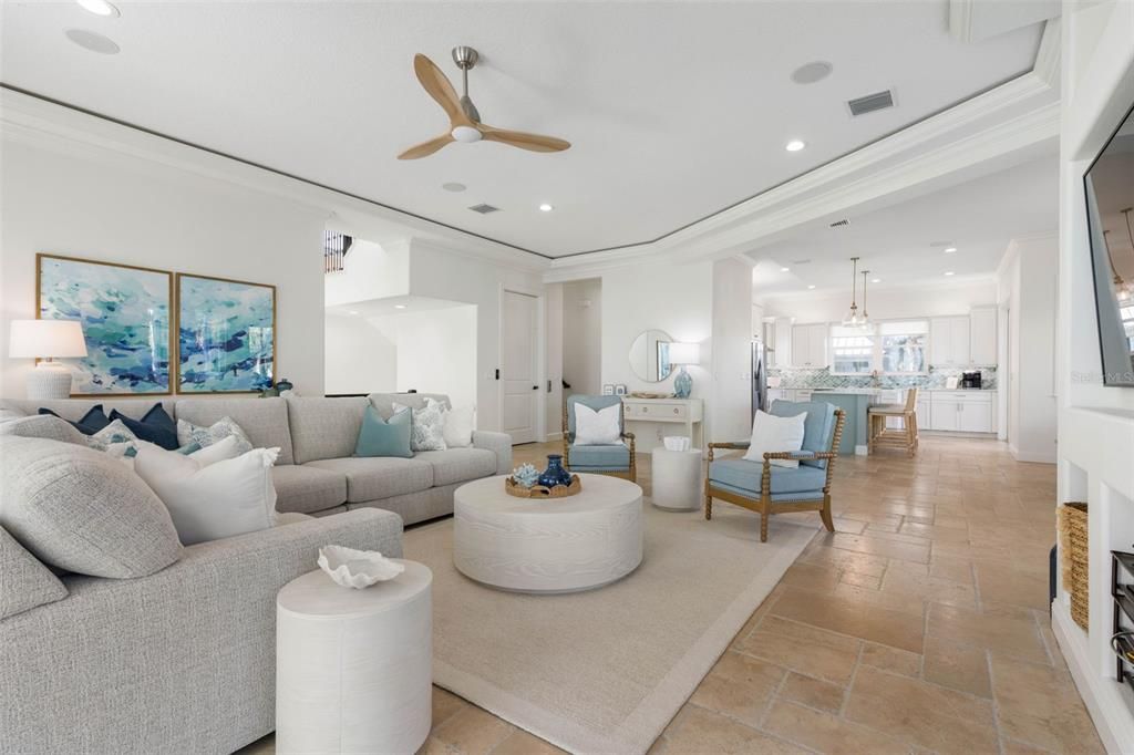 For Sale: $1,949,000 (6 beds, 5 baths, 3858 Square Feet)