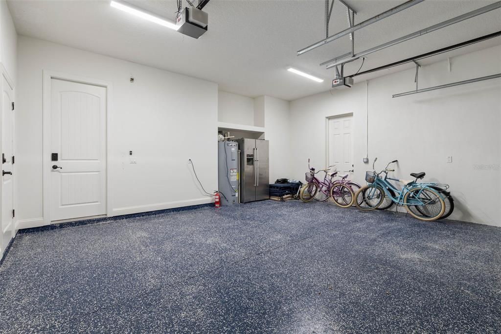 For Sale: $1,949,000 (6 beds, 5 baths, 3858 Square Feet)