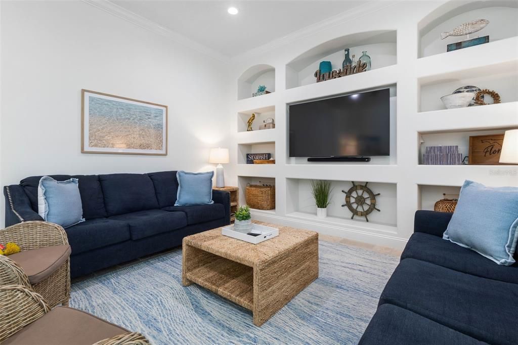 For Sale: $1,949,000 (6 beds, 5 baths, 3858 Square Feet)