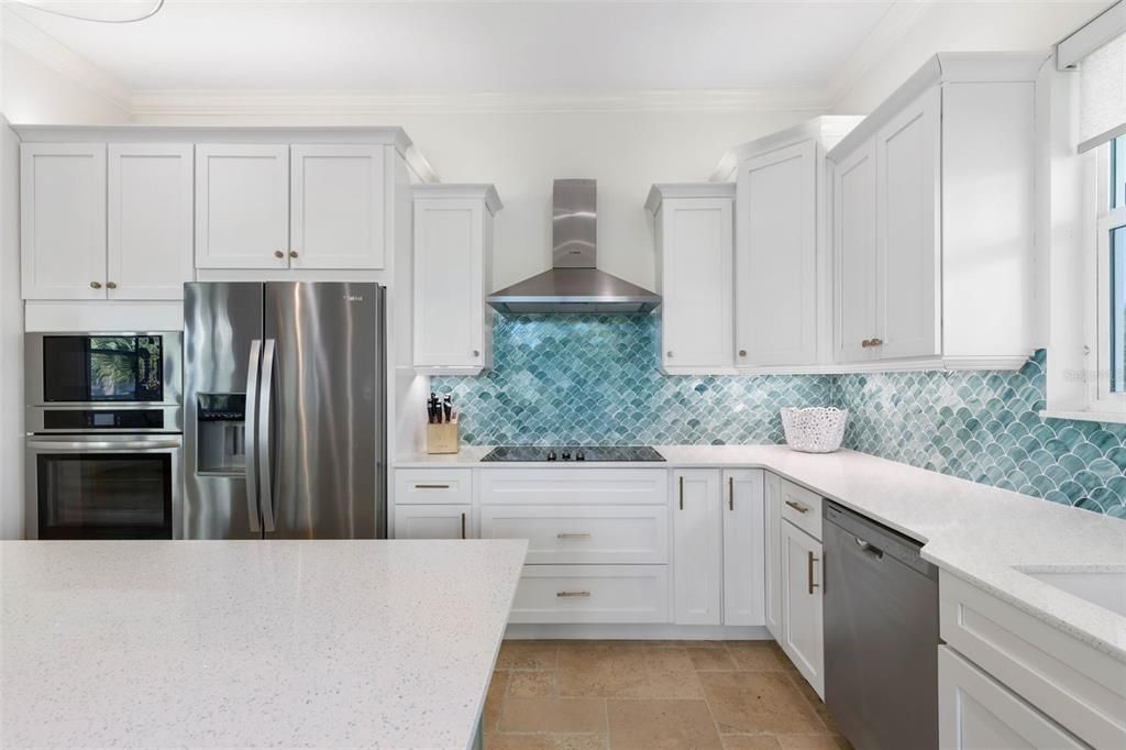 For Sale: $1,949,000 (6 beds, 5 baths, 3858 Square Feet)