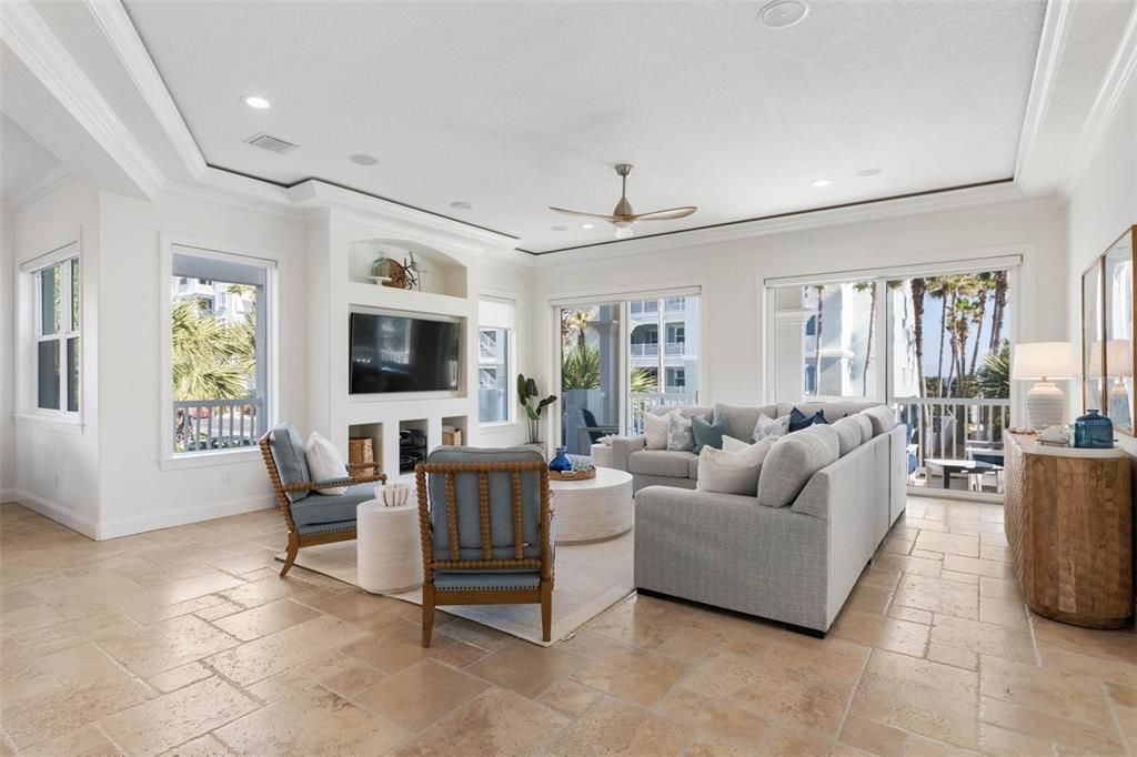 For Sale: $1,949,000 (6 beds, 5 baths, 3858 Square Feet)