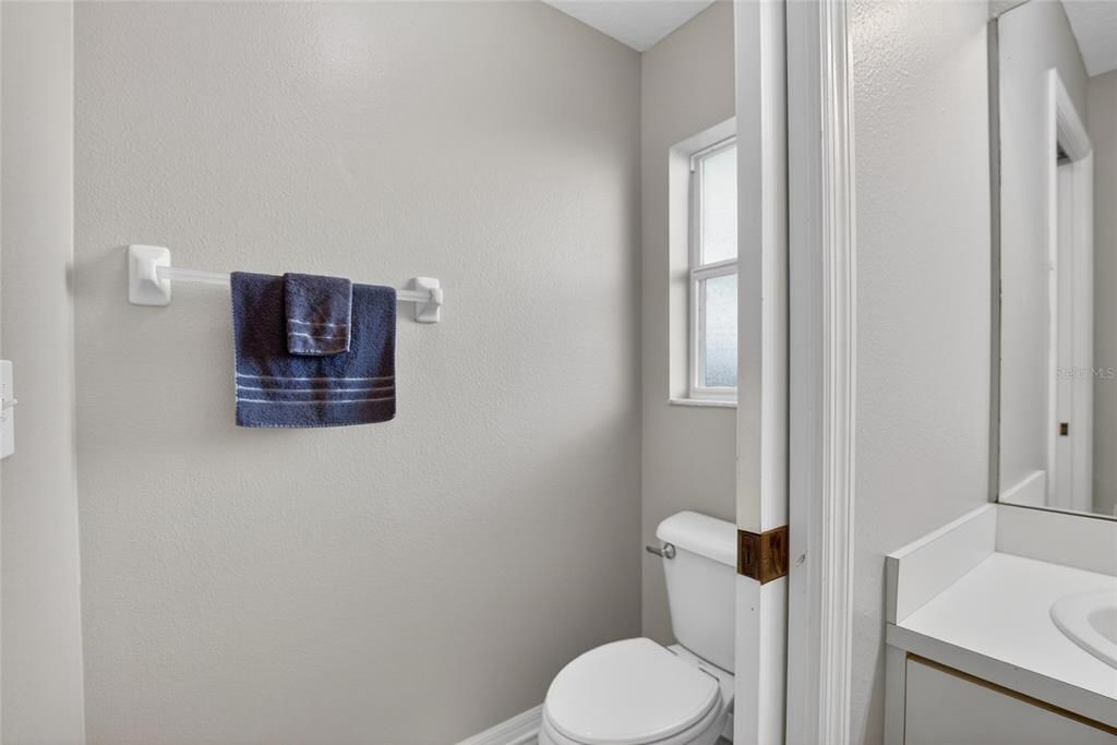 For Sale: $300,000 (3 beds, 2 baths, 1335 Square Feet)