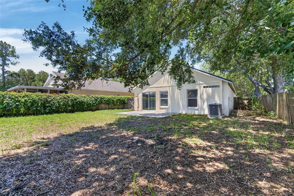 For Sale: $300,000 (3 beds, 2 baths, 1335 Square Feet)