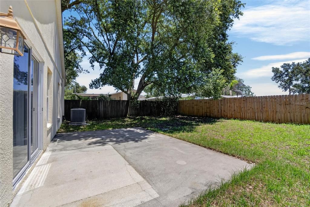 For Sale: $300,000 (3 beds, 2 baths, 1335 Square Feet)