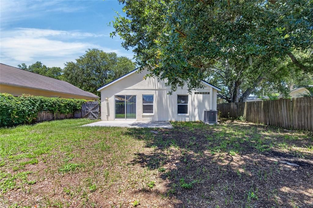 For Sale: $300,000 (3 beds, 2 baths, 1335 Square Feet)