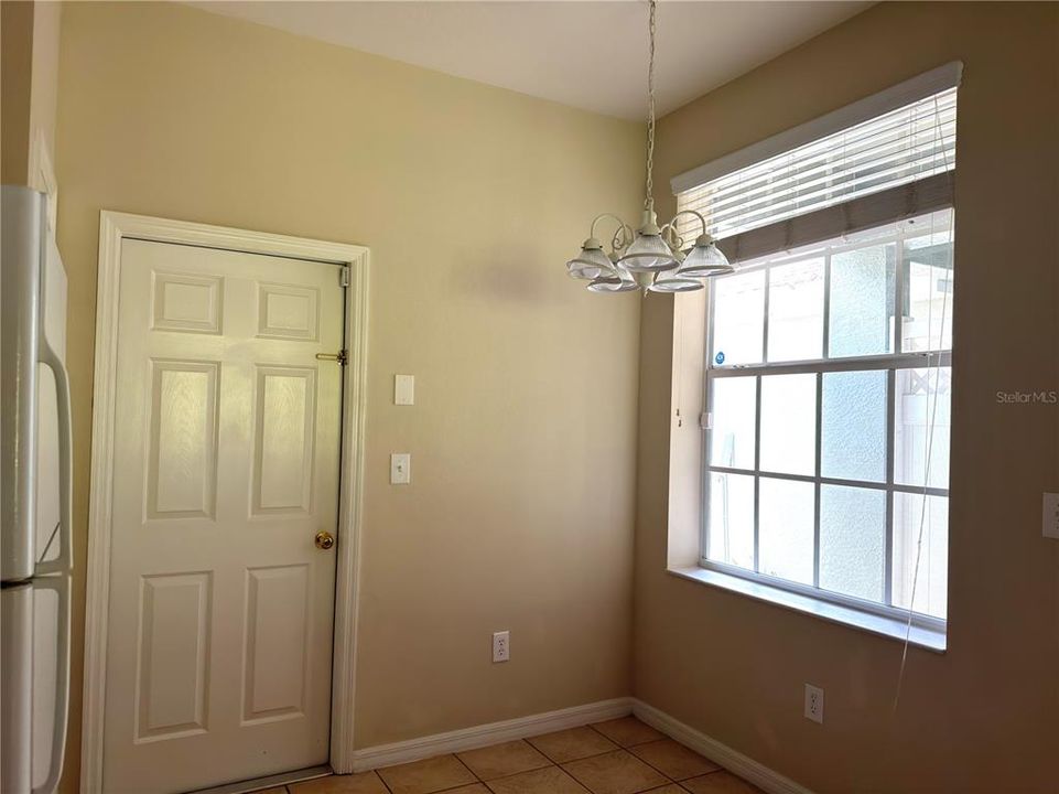 For Sale: $235,000 (2 beds, 2 baths, 1240 Square Feet)