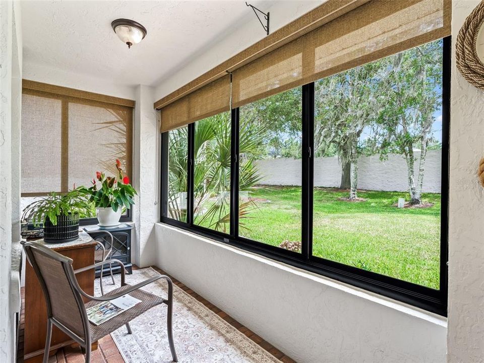 For Sale: $310,000 (3 beds, 2 baths, 1557 Square Feet)