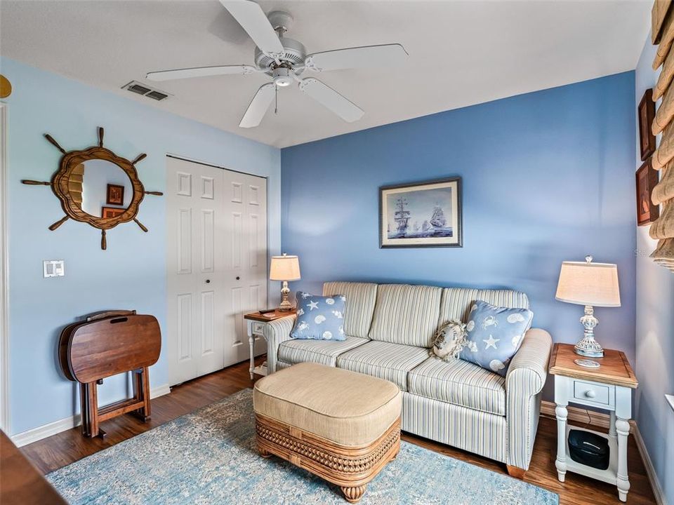 For Sale: $310,000 (3 beds, 2 baths, 1557 Square Feet)