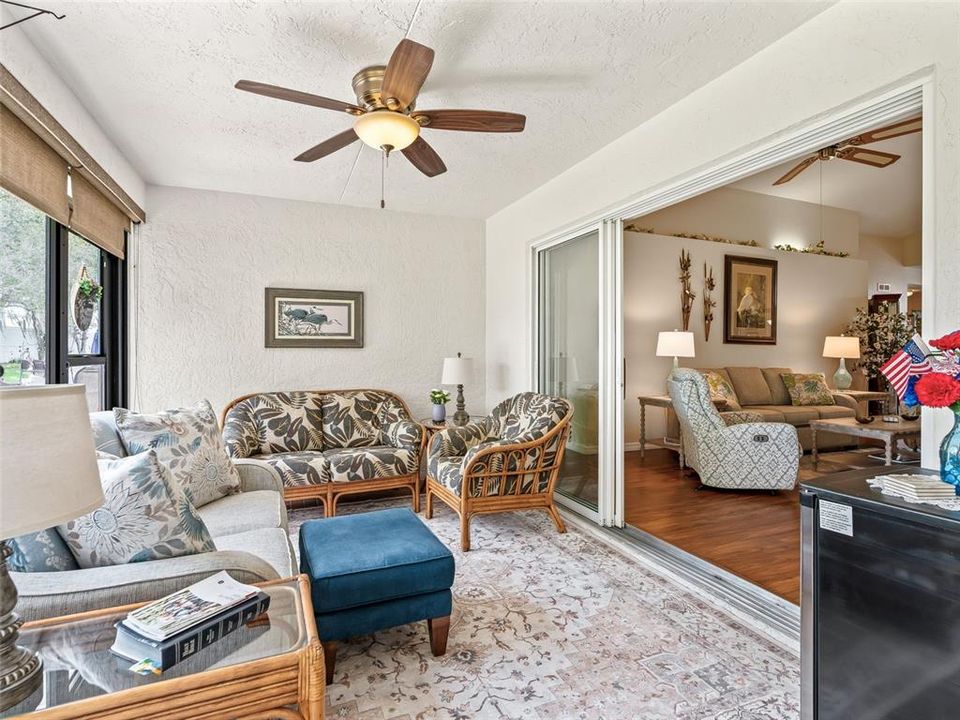For Sale: $310,000 (3 beds, 2 baths, 1557 Square Feet)