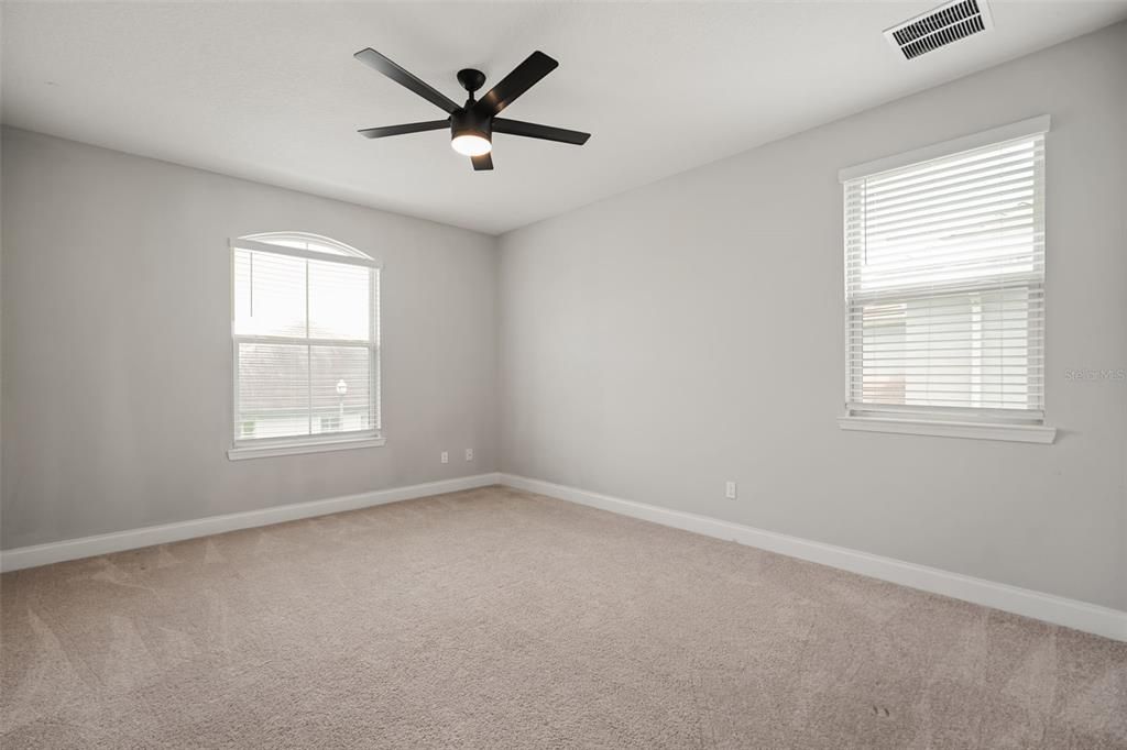 For Sale: $1,324,900 (5 beds, 4 baths, 4058 Square Feet)