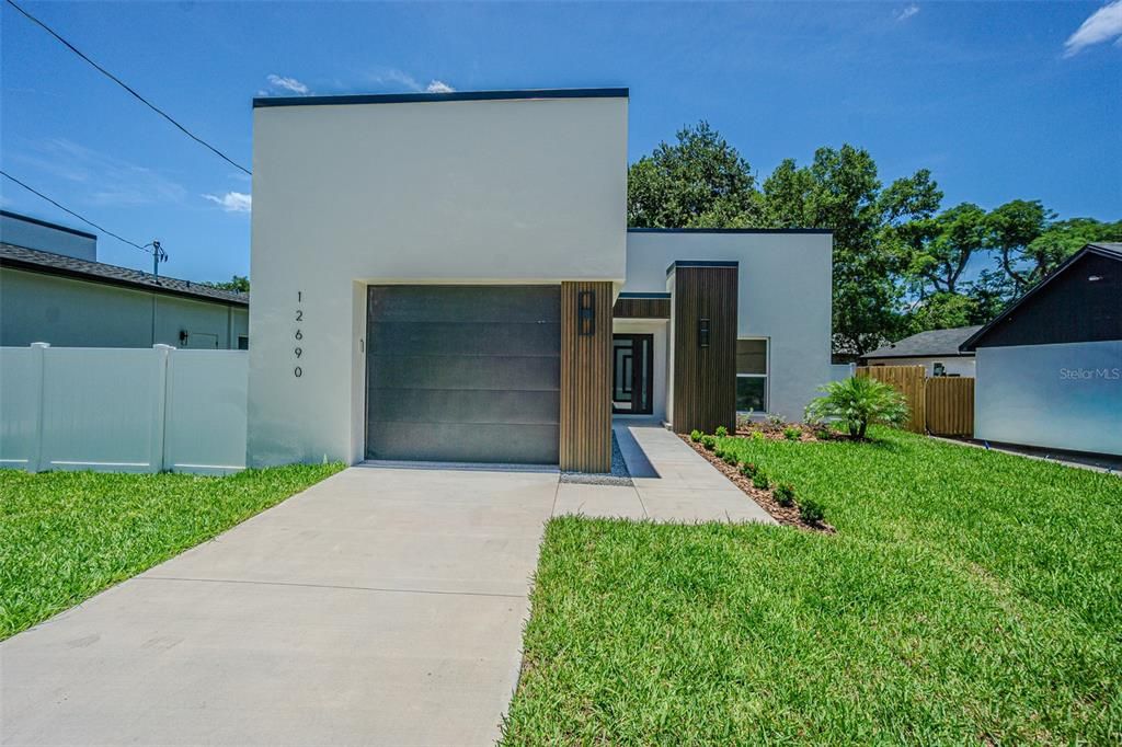 For Sale: $509,900 (3 beds, 2 baths, 1522 Square Feet)