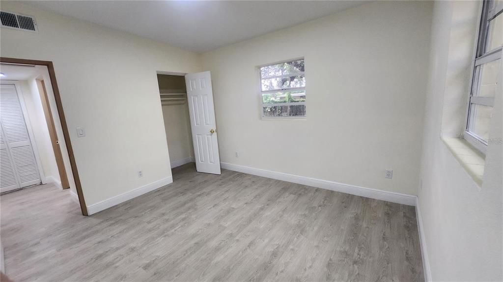 For Rent: $1,250 (1 beds, 1 baths, 1485 Square Feet)
