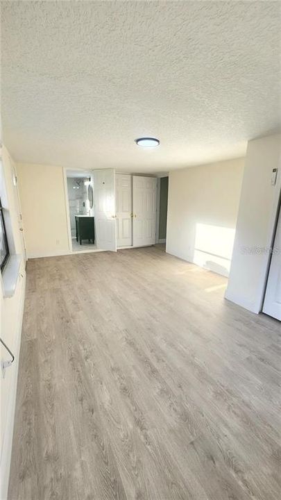 For Rent: $1,250 (1 beds, 1 baths, 1485 Square Feet)