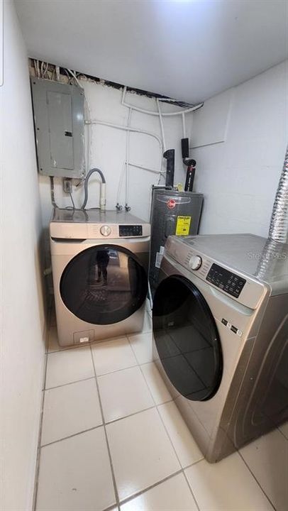 For Rent: $1,250 (1 beds, 1 baths, 1485 Square Feet)