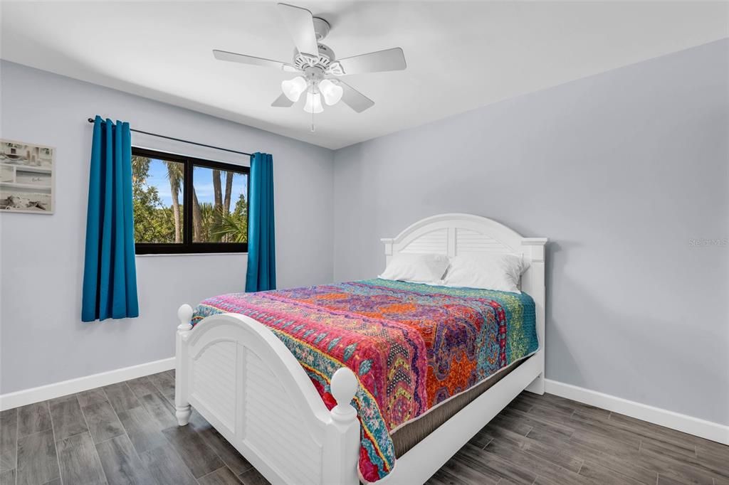 For Sale: $560,000 (2 beds, 2 baths, 1512 Square Feet)