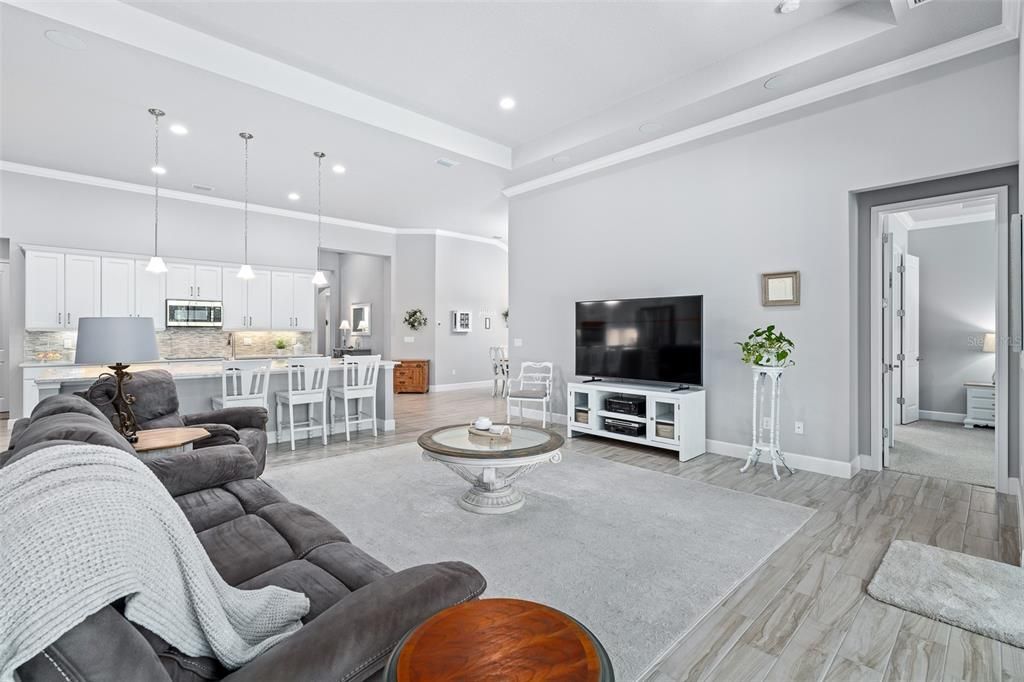 На продажу: $924,900 (4 спален, 3 ванн, 2565 Квадратных фут)