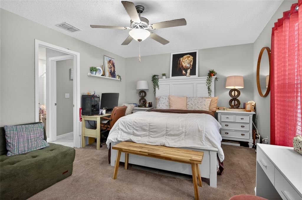 For Sale: $329,000 (4 beds, 2 baths, 1451 Square Feet)