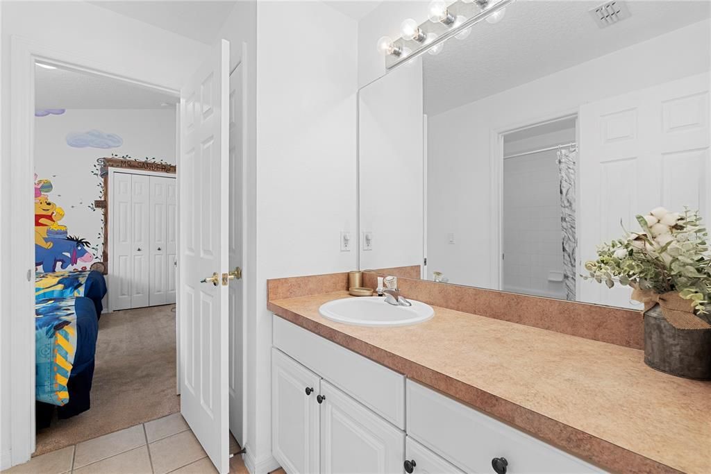 For Sale: $430,000 (4 beds, 2 baths, 1804 Square Feet)