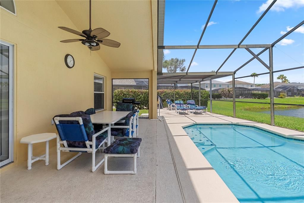 For Sale: $430,000 (4 beds, 2 baths, 1804 Square Feet)