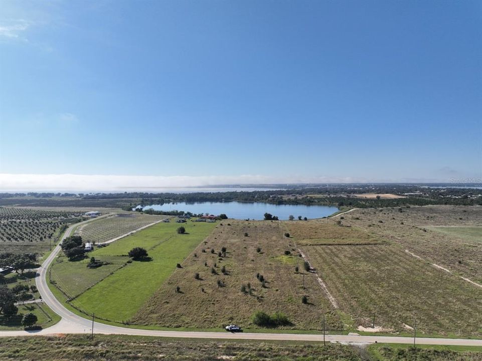 待售: $949,000 (39.42 acres)