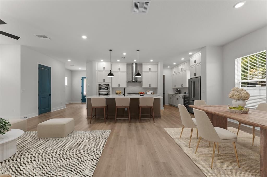 For Sale: $1,200,000 (3 beds, 2 baths, 2567 Square Feet)