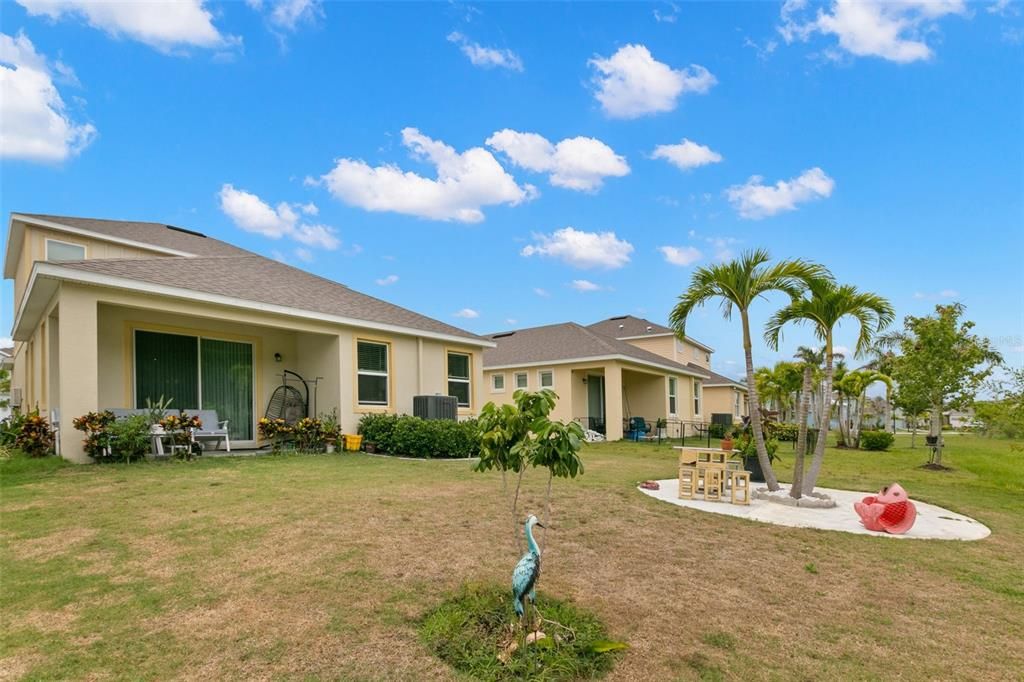 En Venta: $485,000 (4 camas, 2 baños, 2115 Pies cuadrados)