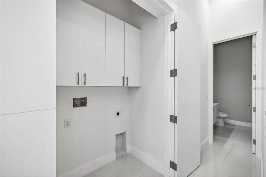 En Renta: $13,000 (4 camas, 4 baños, 4465 Pies cuadrados)