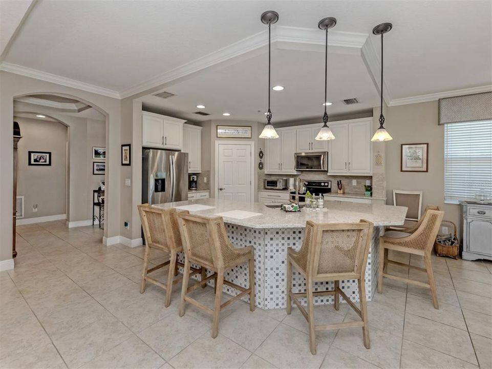 For Sale: $479,000 (3 beds, 2 baths, 1744 Square Feet)