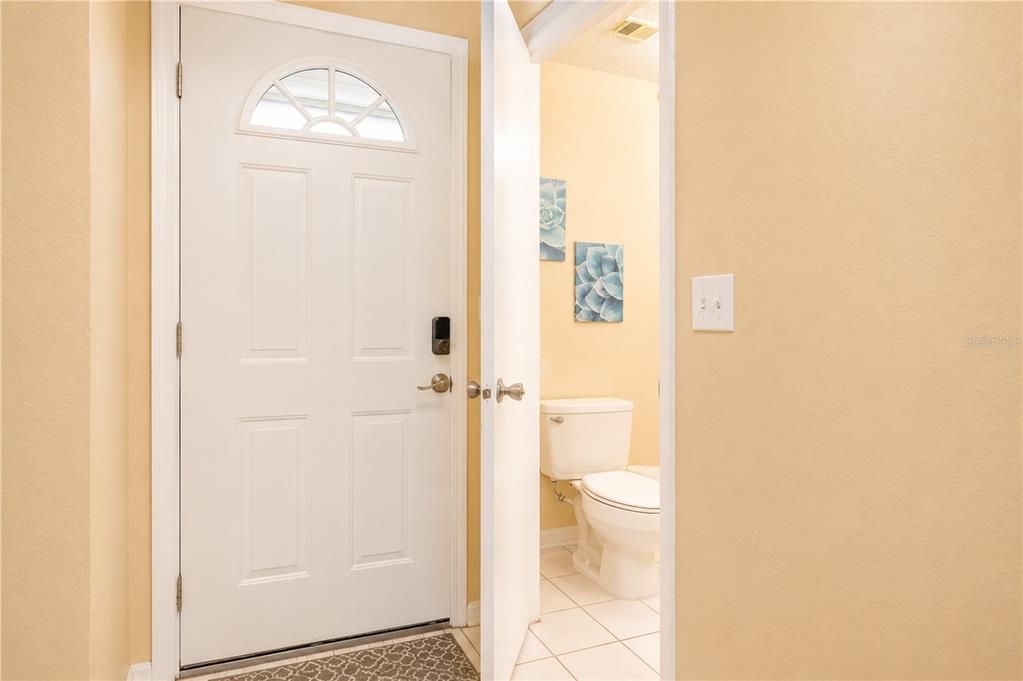 For Sale: $280,000 (3 beds, 2 baths, 1394 Square Feet)