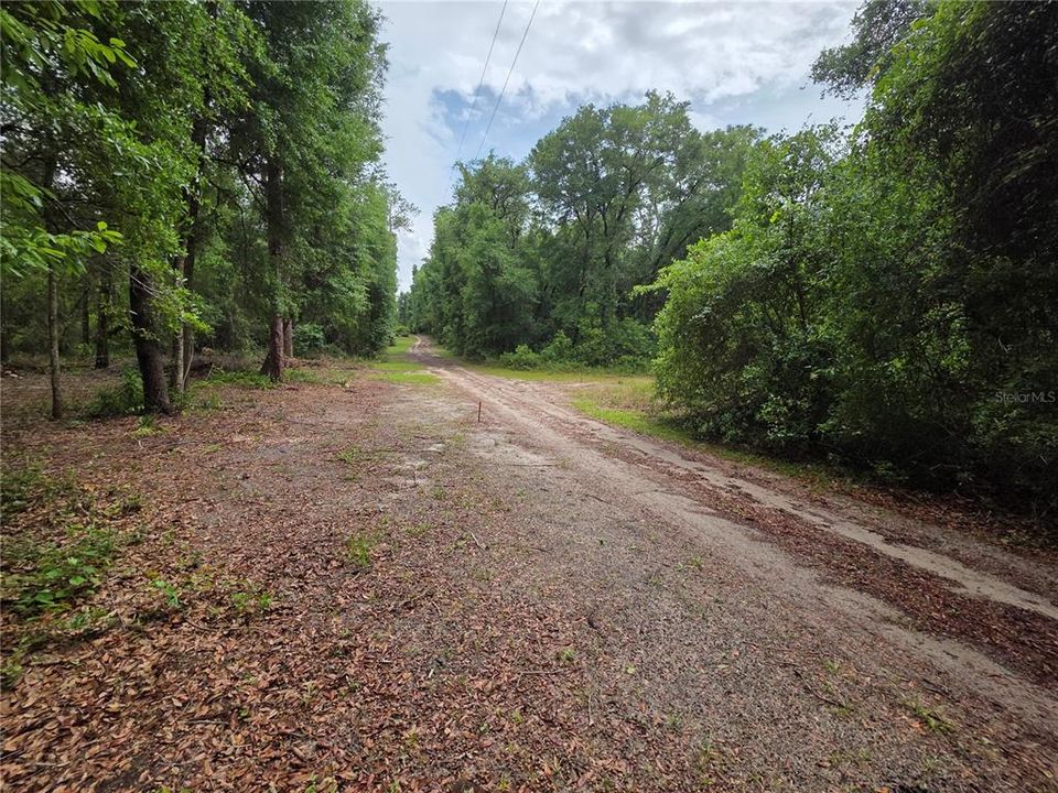 待售: $8,200 (0.19 acres)