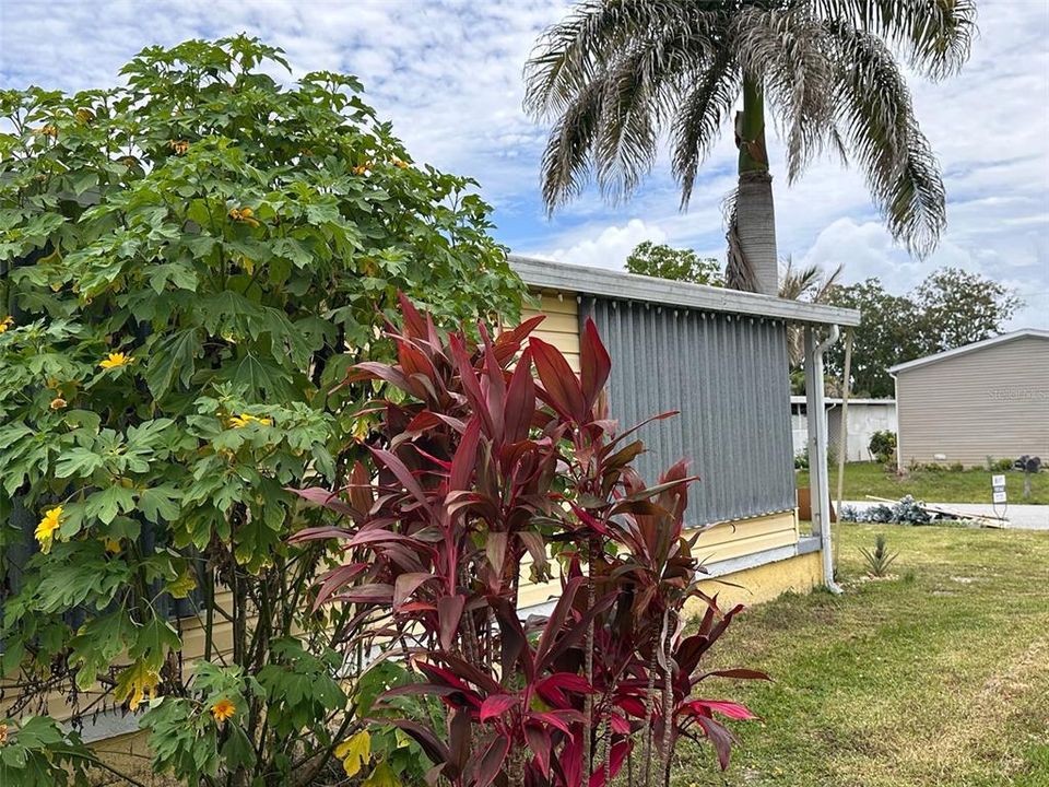 For Sale: $174,900 (2 beds, 2 baths, 1020 Square Feet)