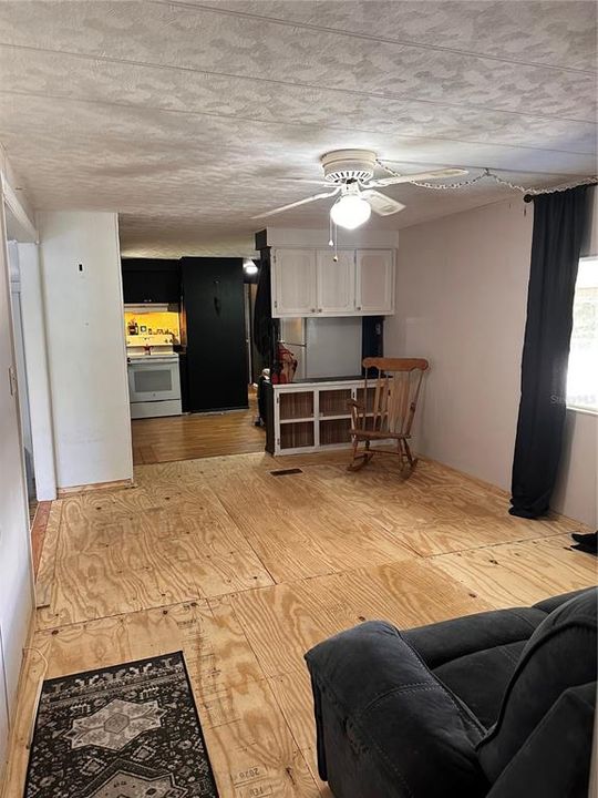 For Sale: $174,900 (2 beds, 2 baths, 1020 Square Feet)
