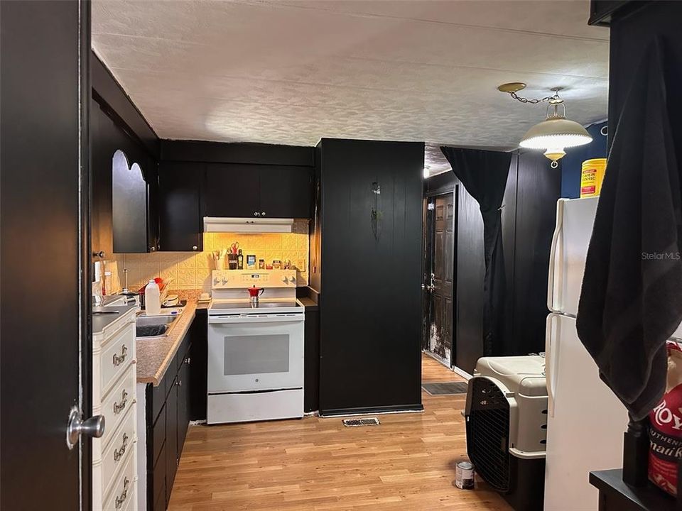 For Sale: $174,900 (2 beds, 2 baths, 1020 Square Feet)