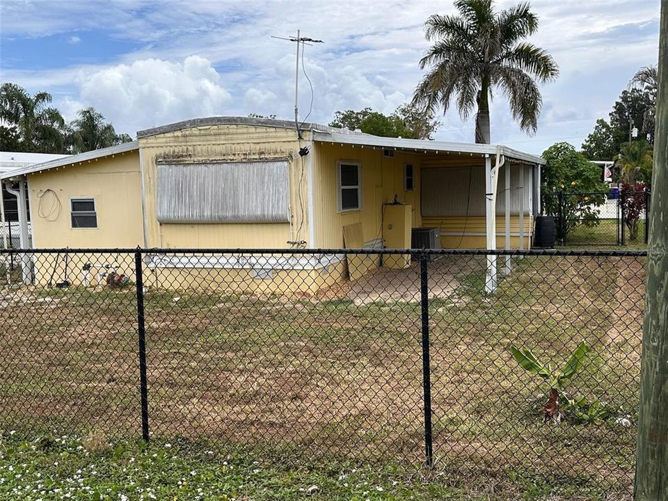 For Sale: $174,900 (2 beds, 2 baths, 1020 Square Feet)