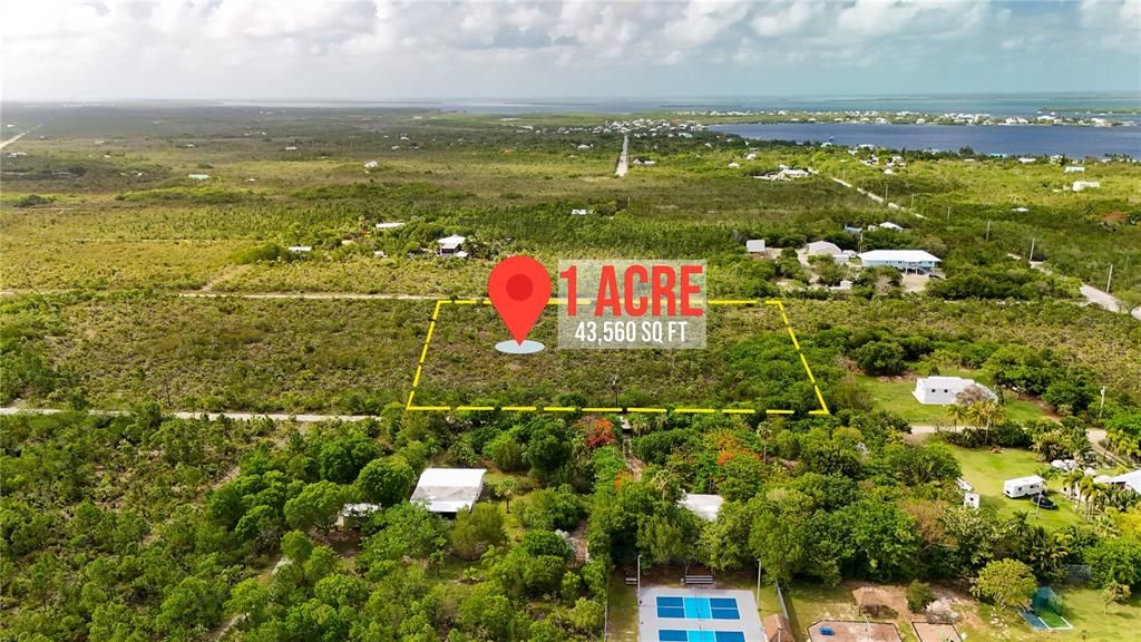 For Sale: $1,600,000 (1.01 acres)
