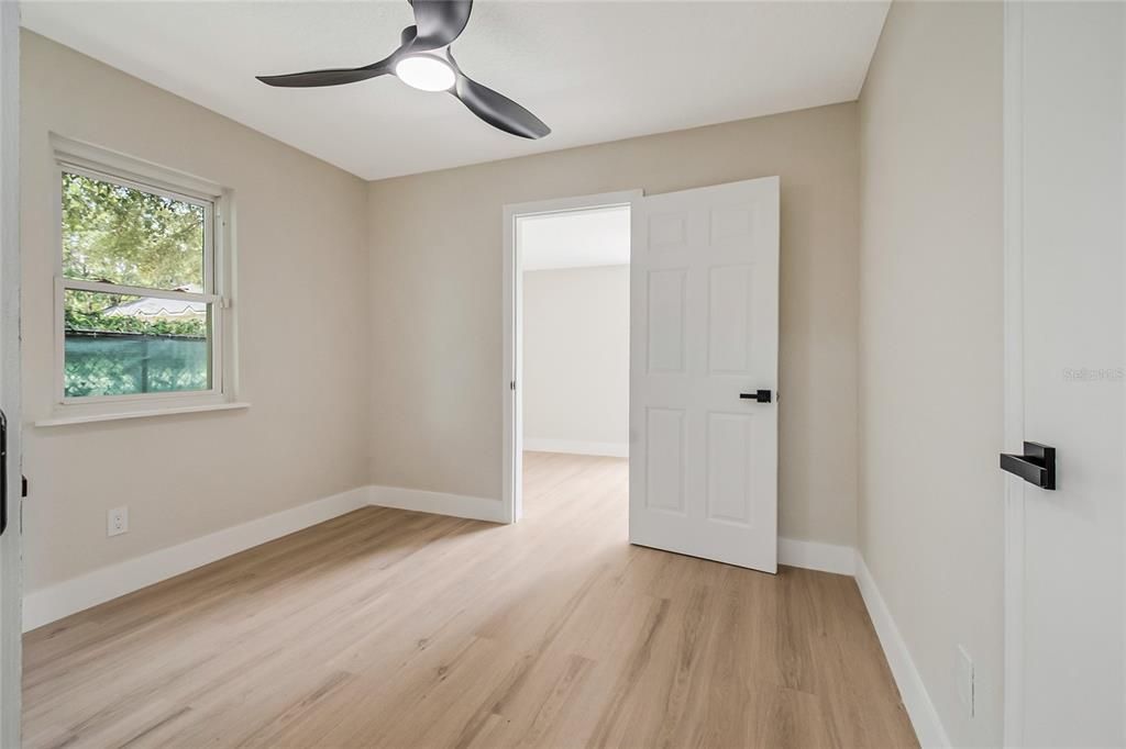 For Sale: $330,000 (3 beds, 2 baths, 1100 Square Feet)