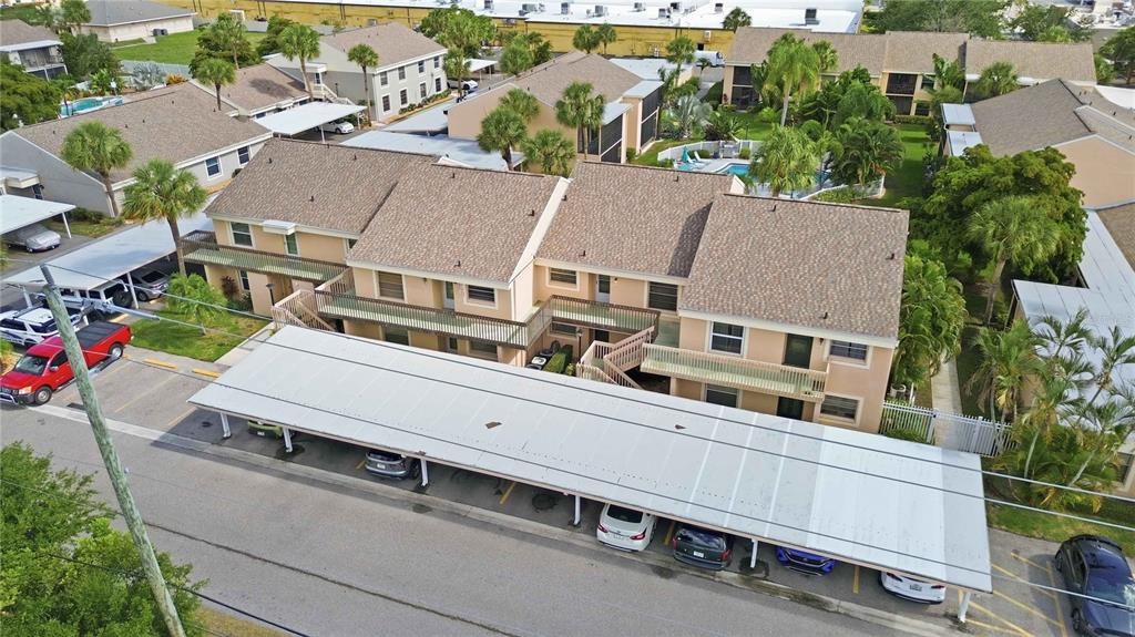 For Sale: $115,000 (2 beds, 2 baths, 947 Square Feet)