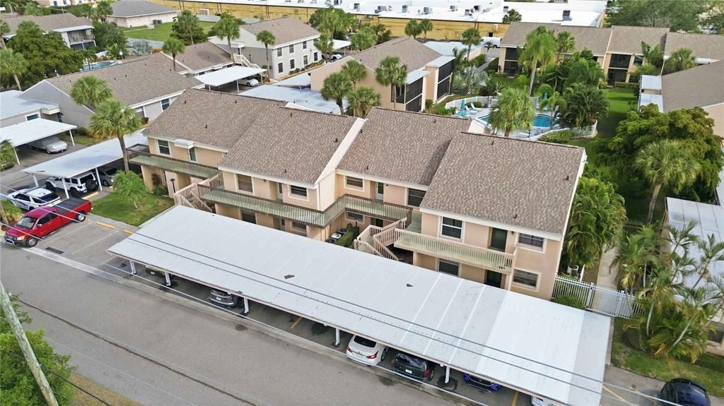 For Sale: $115,000 (2 beds, 2 baths, 947 Square Feet)