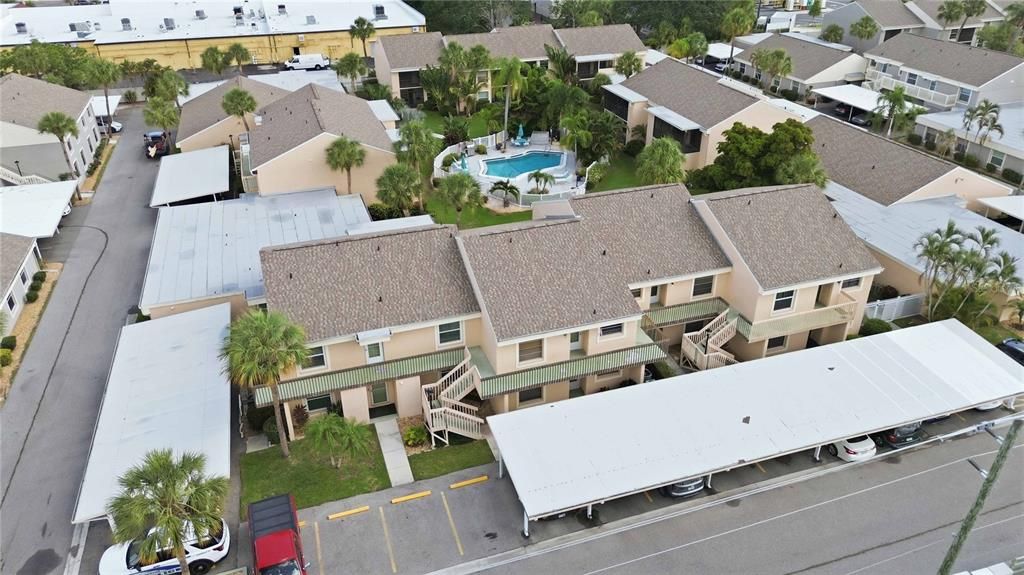 For Sale: $115,000 (2 beds, 2 baths, 947 Square Feet)