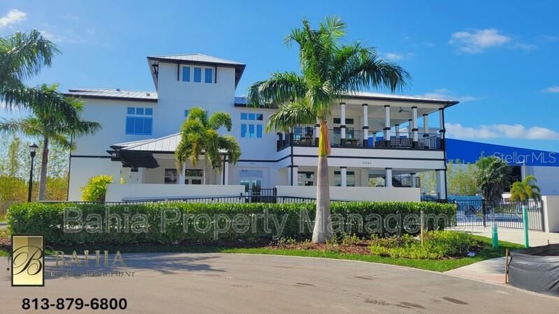 出租: $6,250 (4 贝兹, 3 浴室, 2913 平方英尺)
