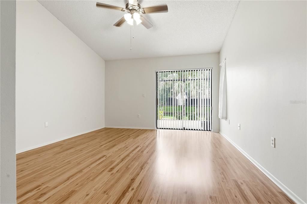 En Venta: $420,000 (2 camas, 2 baños, 1659 Pies cuadrados)
