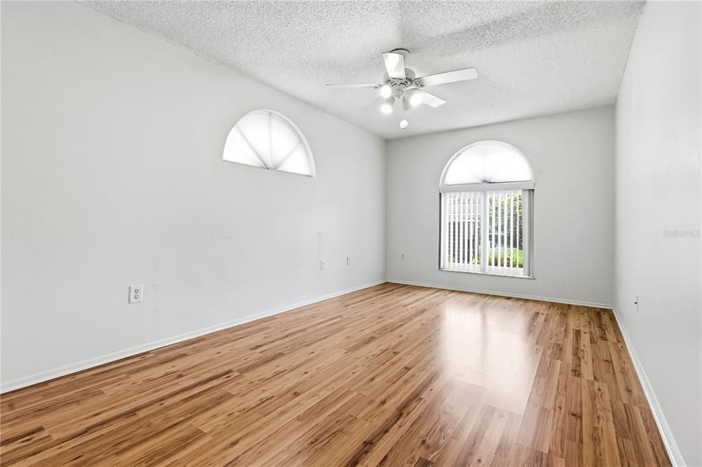 En Venta: $420,000 (2 camas, 2 baños, 1659 Pies cuadrados)