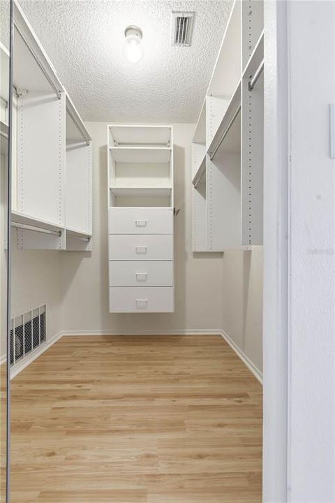 En Venta: $420,000 (2 camas, 2 baños, 1659 Pies cuadrados)